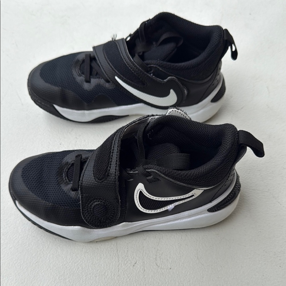 Nike Black and White Velcro Sneakers